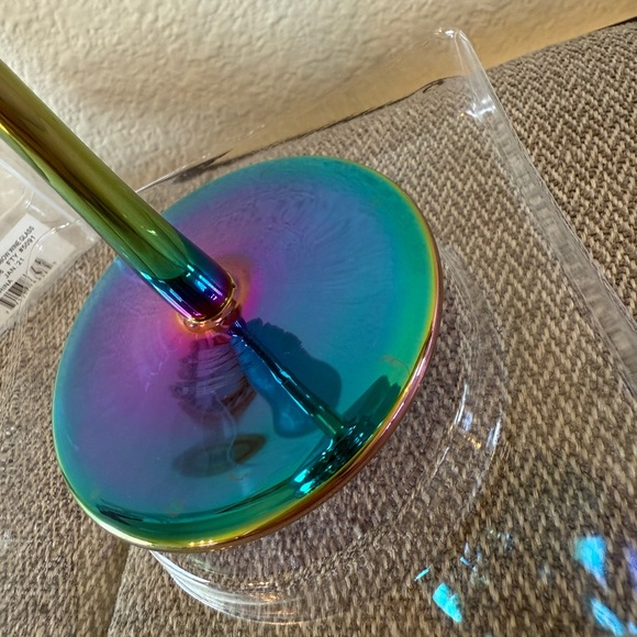 Welcome to Fabulous Las Vegas Nevada Colored Wine Glass - Picture 10 of 15